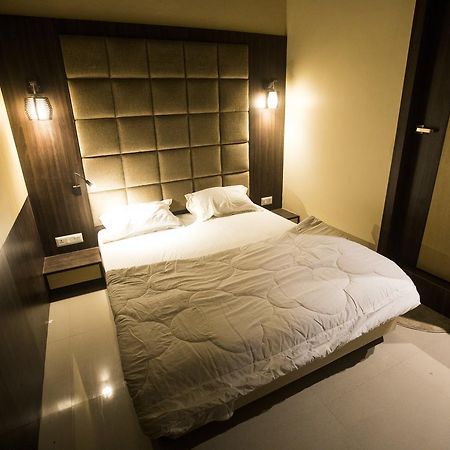 Backpackers Park Hostel Kolkata Exterior photo